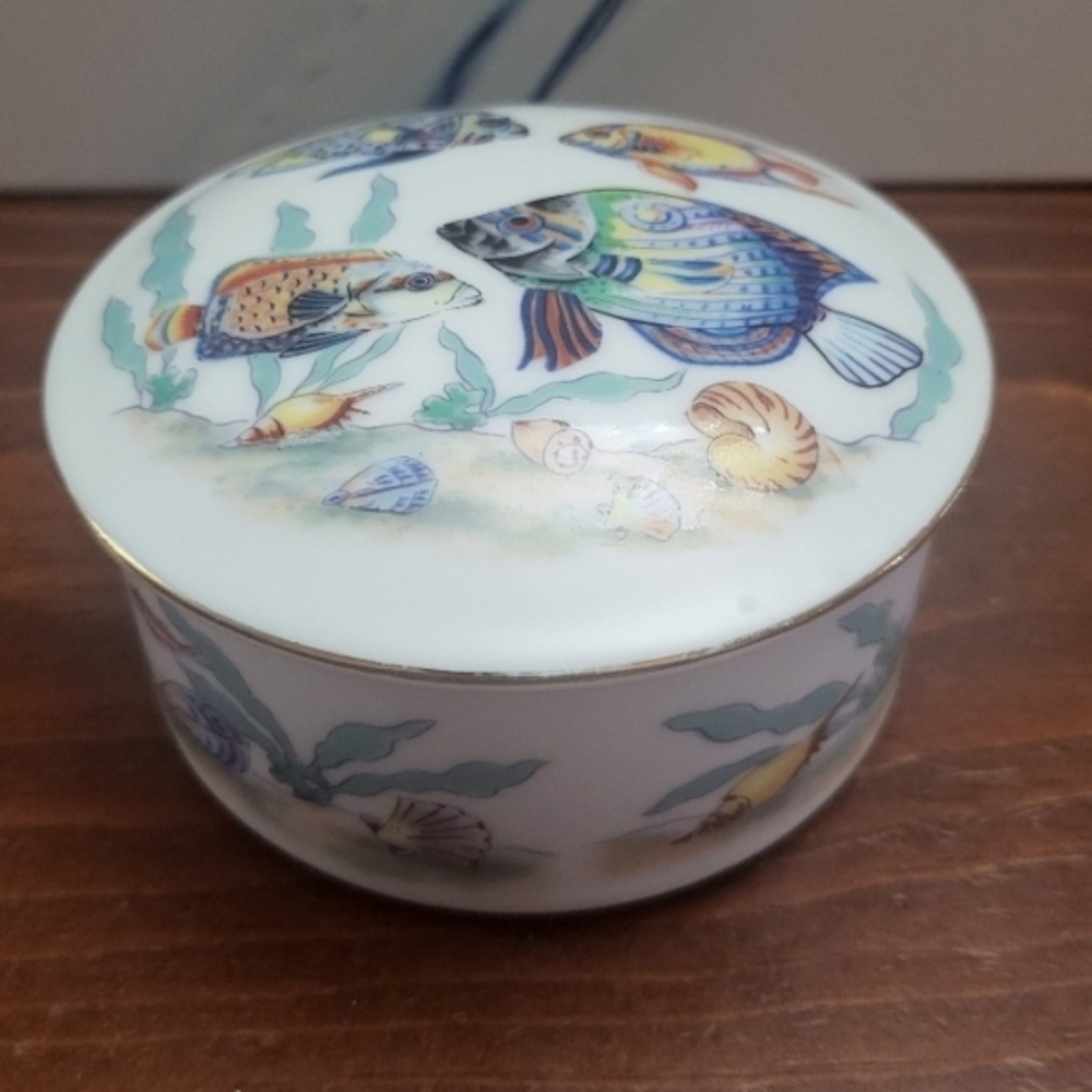Lefton Blue and Green Fish Accent Trinket Box.